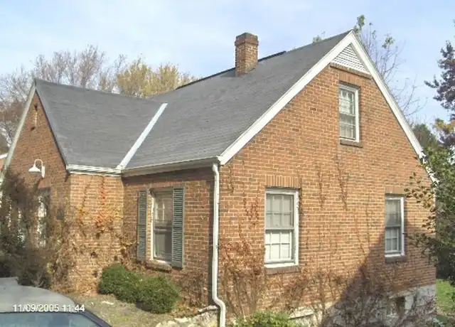 Property at 1011 Draper Rd SW, Blacksburg, VA, 24060, 3 beds, 1 bath, [object Object]
