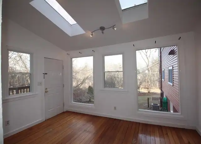 Property at 16 Middlesex St #11, North Chelmsford, MA, 01863, 2 beds, 1 bath, [object Object]