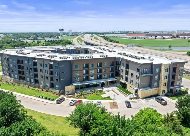 Photo of 1175 S Highway 161, Grand Prairie, TX 75051