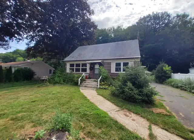 Property at 707 Circular Ave, Hamden, CT, 06514, 2 beds, 2 baths, [object Object]