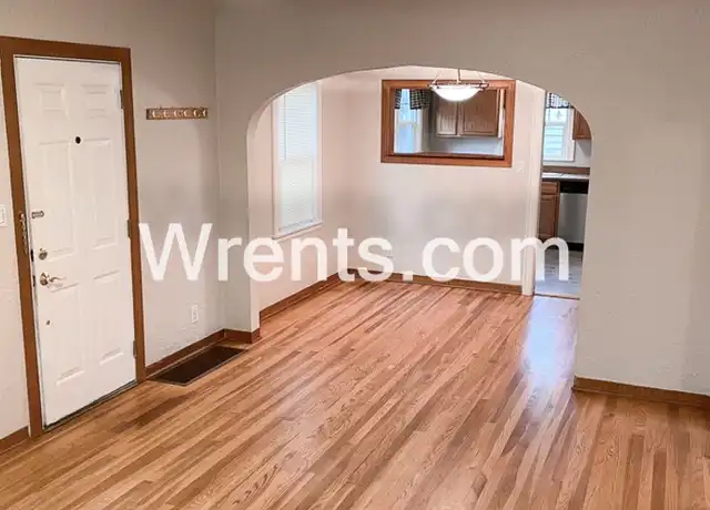Property at 507 E Courtland Ave, Spokane, WA, 99207, 2 beds, 1 bath, [object Object]