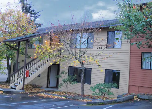 Property at 690 NW Atalanta Way Unit E102, Oak Harbor, WA, 98277, 2 beds, 1 bath, [object Object]