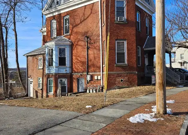 Property at 28 S Clover St Unit 1, Poughkeepsie, NY, 12601, 2 beds, 1 bath, [object Object]