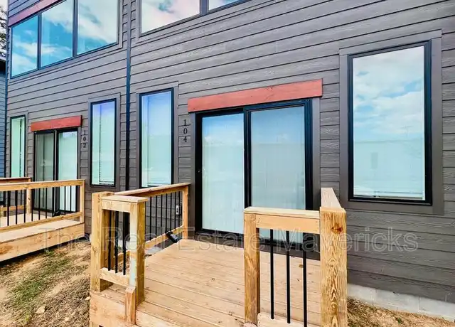 Property at 1904 S Holly St Unit 104, Chattanooga, TN, 37404, 3 beds, 2.5 baths, [object Object]