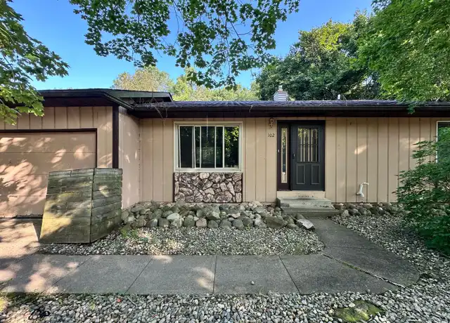 Property at 102 Heather Hills Dr Unit 102, Battle Creek, MI, 49015, 3 beds, 2.5 baths, [object Object]