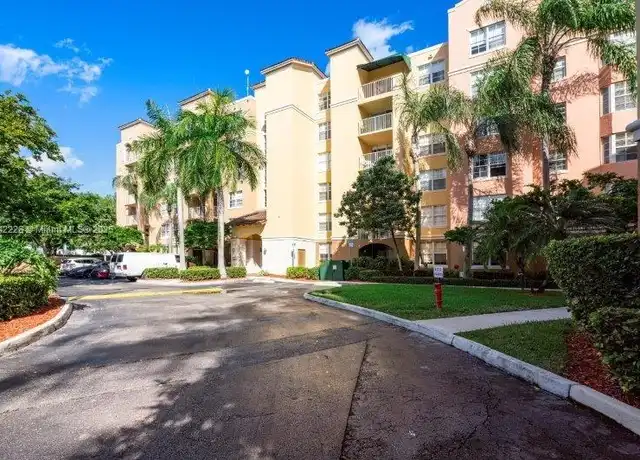 Property at 19999 E Country Club Dr #1206, Miami, FL, 33180, 2 beds, 2 baths, [object Object]