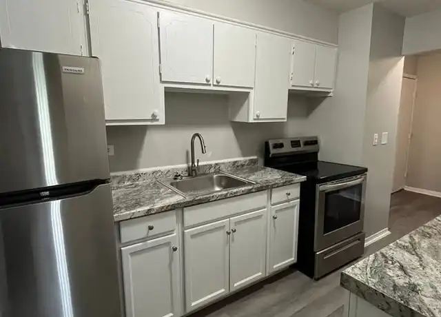 Property at 650 Hoyt St Unit H209, Painesville, OH, 44077, 2 beds, 1 bath, [object Object]
