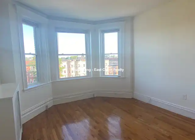 Property at 1298 Commonwealth Ave Unit 22, Allston, MA, 02134, 2 beds, 1 bath, [object Object]