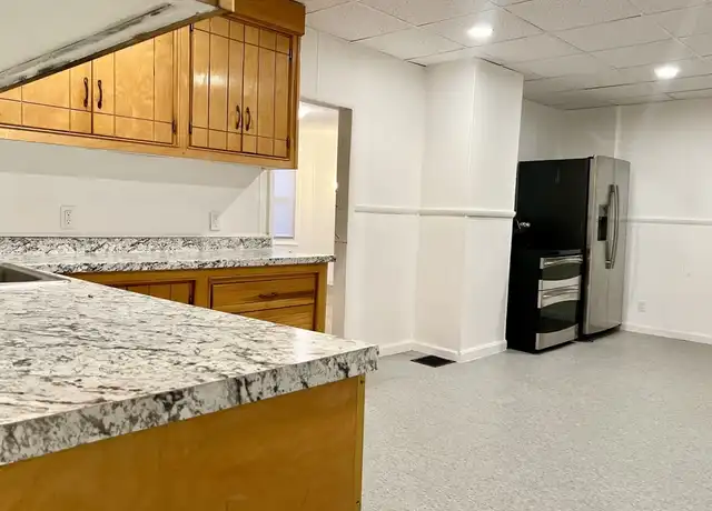 Property at 47 Lansing Pl Unit 1, Springfield, MA, 01108, 5 beds, 2 baths, [object Object]