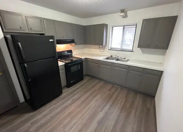 Property at 124 Harrison St Unit 2, Council Bluffs, IA, 51503, 2 beds, 1 bath, [object Object]