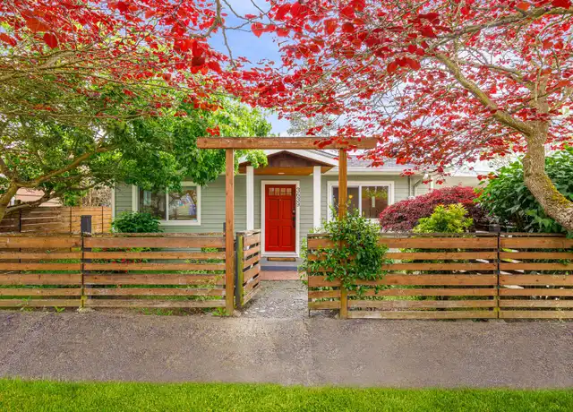 Property at 3639 S Lucile St, Seattle, WA, 98118, 2 beds, 1 bath, [object Object]