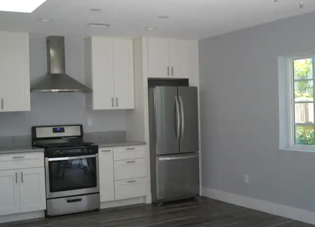Property at 10390 Don Pico Rd, Spring Valley, CA, 91978, 2 beds, 1 bath, [object Object]