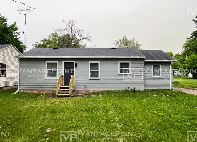 Property at 1019 S Main St, Fond du Lac, WI, 54935, 2 beds, 1 bath, [object Object]