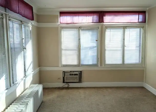 Property at 1453 Ridge Ave, Evanston, IL, 60201, 1 bed, 1 bath, [object Object]