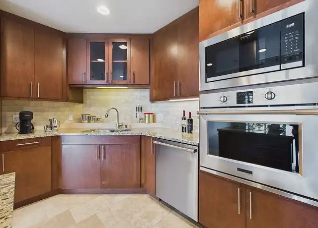 Property at Wilshire Victoria Westwood Apartments - 10700 Wilshire Blvd, Los Angeles, CA, 90024, 2 beds, 2 baths, [object Object]