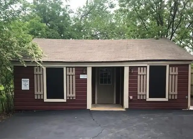 Property at 1209 Earl St, Commerce, TX, 75428, 1 bed, 1 bath, [object Object]