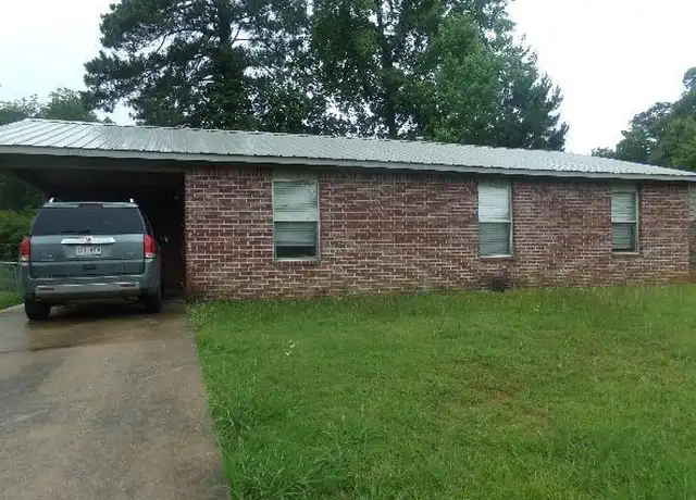 Property at 13500 Marietta Dr, Mabelvale, AR, 72103, 4 beds, 2 baths, [object Object]
