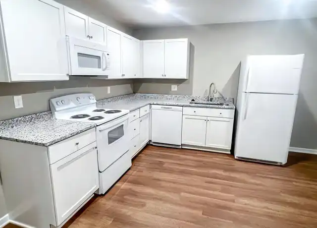Property at 124 N Main St Unit A, Warrensburg, MO, 64093, 3 beds, 2 baths, [object Object]