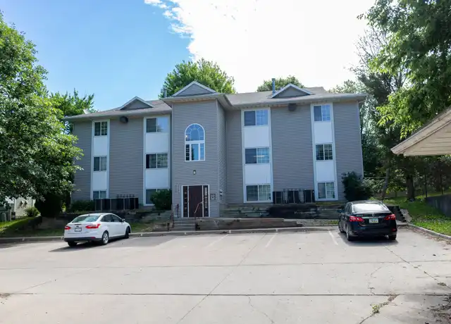 Property at 424 Peterson St Unit 408, Iowa City, IA, 52245, 2 beds, 1 bath, [object Object]