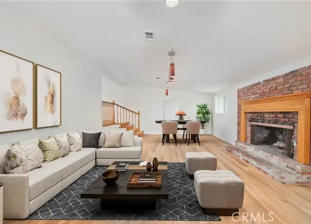 Property at 18063 Burbank Blvd, Encino, CA, 91316, 4 beds, 2.5 baths, [object Object]
