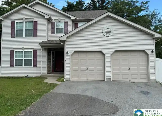 Property at 119 Highlands Cir, Easton, PA, 18042, 3 beds, 2.5 baths, [object Object]