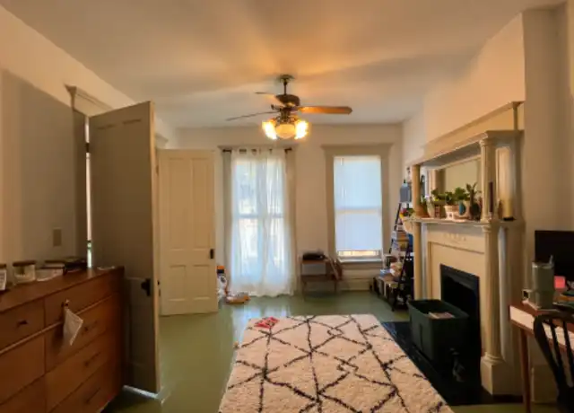 Property at 245 W 4th Ave Unit 3, Columbus, OH, 43201, 3 beds, 1 bath, [object Object]