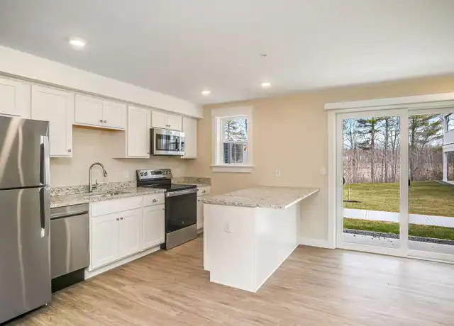 Property at 11 Merrill Dr Unit 11-101, Saco, ME, 04072, 1 bed, 1 bath, [object Object]