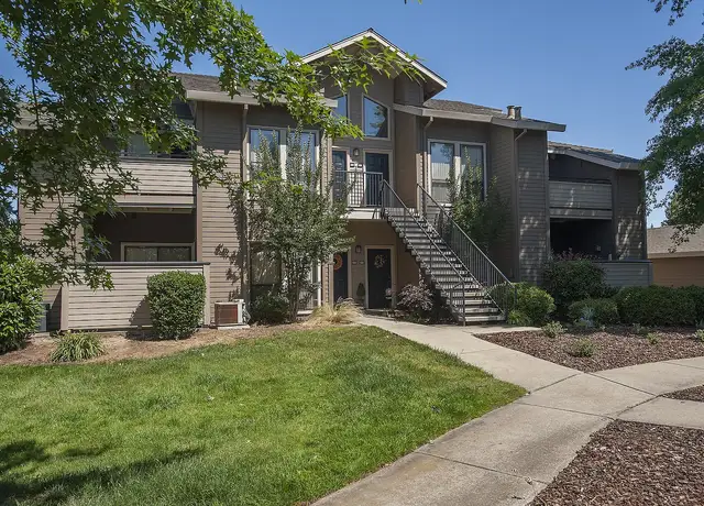 Photo of 1801 Eureka Rd, Roseville, CA 95661
