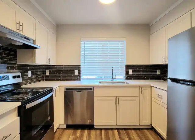 Property at 17366 NE Halsey St Unit 126, Portland, OR, 97230, 2 beds, 2 baths, [object Object]