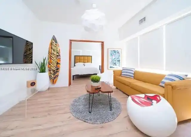 Property at 227 1st St Unit 6, Miami Beach, FL, 33139, 2 beds, 1 bath, [object Object]