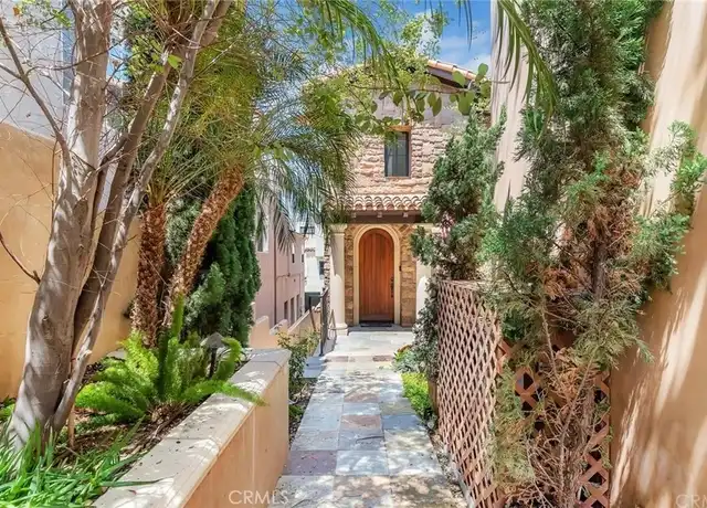 Property at 431 Dahlia Ave Unit 1/2, Corona Del Mar, CA, 92625, 3 beds, 3 baths, [object Object]