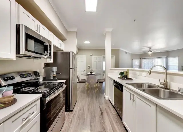 Photo of 3250 Laurelhurst Dr, Rancho Cordova, CA 95670