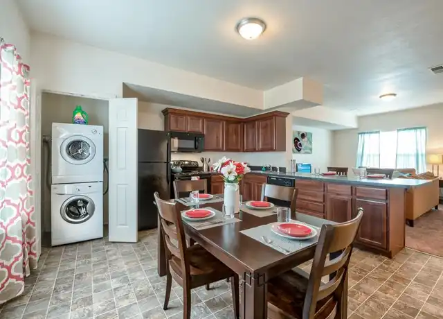 Property at The Heights At Slippery Rock - Student Housing Near SRU - 100 Woodbridge Dr, Slippery Rock, PA, 16057, 4 beds, 4.5 baths, [object Object]