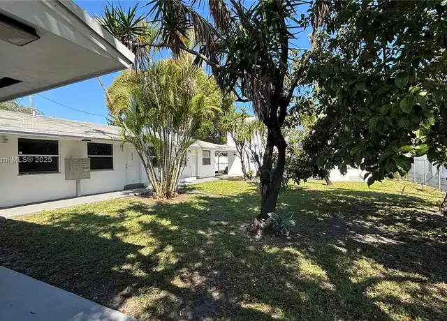 Property at 329 NE 2nd St Unit 3, Hallandale Beach, FL, 33009, 1 bed, 1 bath, [object Object]