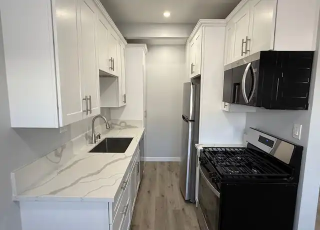 Property at 195 Ballantyne St Unit 6, El Cajon, CA, 92020, 1 bed, 1 bath, [object Object]
