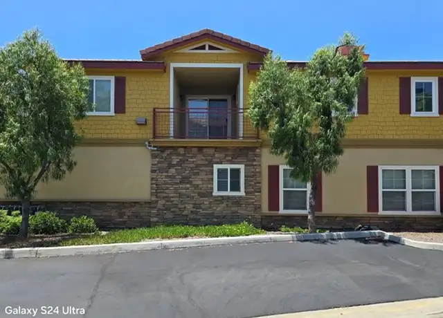 Property at 1510 Orange Ave Unit 807, Redlands, CA, 92373, 3 beds, 2.5 baths, [object Object]