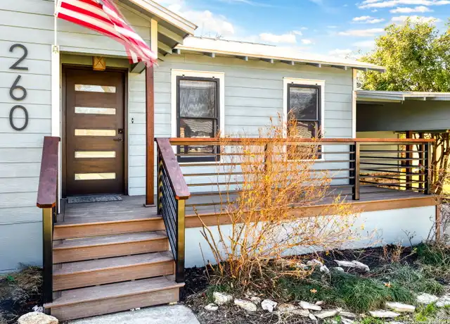 Property at 260 N Hickory Ave, New Braunfels, TX, 78130, 4 beds, 2 baths, [object Object]