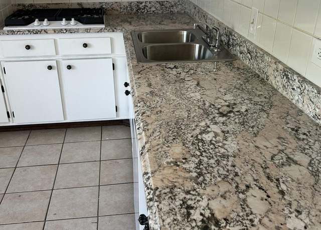 Photo of 9855 El Cameno Ln Unit 1W, Orland Park, IL 60462