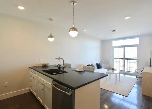 Property at 434 McGrath Hwy Unit 308, Somerville, MA, 02143, 2 beds, 2 baths, [object Object]