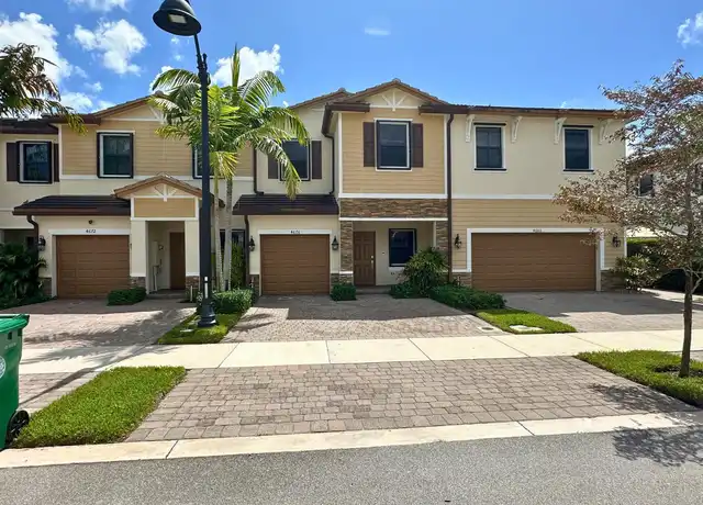 Property at 4676 Caspian Way Unit 4676, Davie, FL, 33314, 3 beds, 2 baths, [object Object]