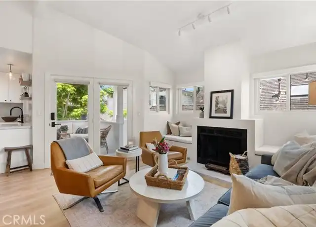 Property at 617 Acacia Ave, Corona del Mar, CA, 92625, 2 beds, 2 baths, [object Object]