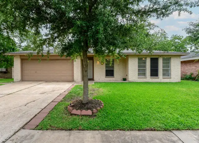 Property at 9919 Overview Dr, Sugar Land, TX, 77498, 3 beds, 2 baths, [object Object]
