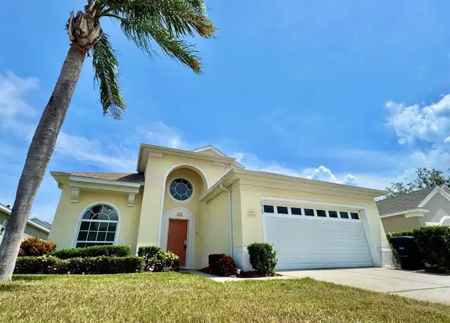Property at 8029 King Palm Cir, Kissimmee, FL, 34747, 5 beds, 3.5 baths, [object Object]