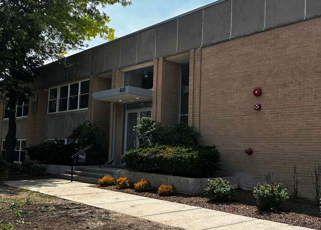 Photo of 400 S Main Pl Unit A17, Carol Stream, IL 60188