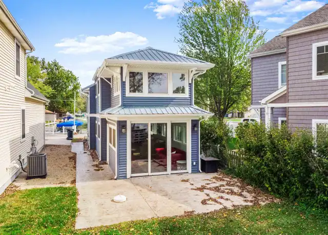Property at 8081 E Rosella St, Syracuse, IN, 46567, 3 beds, 1.5 baths, [object Object]