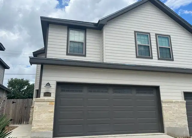 Property at 1660 Barrett Ave, New Braunfels, TX, 78130, 3 beds, 2.5 baths, [object Object]