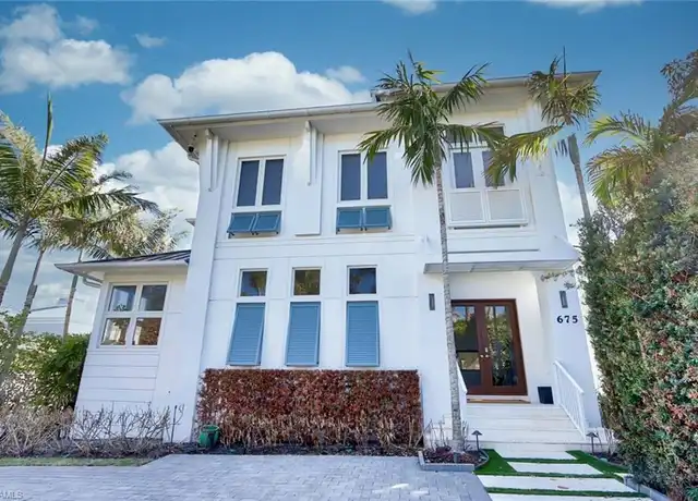 Property at 675 2nd St S, Naples, FL, 34102, 4 beds, 4.5 baths, [object Object]