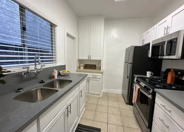 Property at 4118 Elm Ave Unit 4118-04, Long Beach, CA, 90807, 1 bed, 1 bath, [object Object]