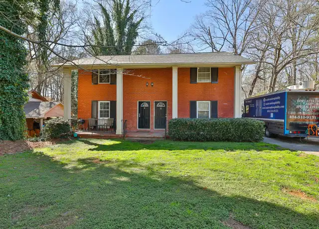 Property at 34 Candlelight Ln SW, Atlanta, GA, 30331, 2 beds, 1 bath, [object Object]