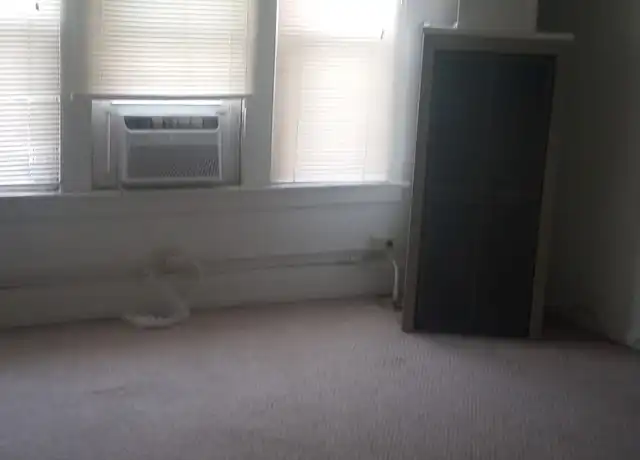 Property at 200 N 15th St Unit 12, Murphysboro, IL, 62966, 0 beds, 1 bath, [object Object]